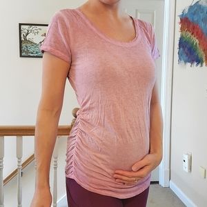 Extremely soft maternity top